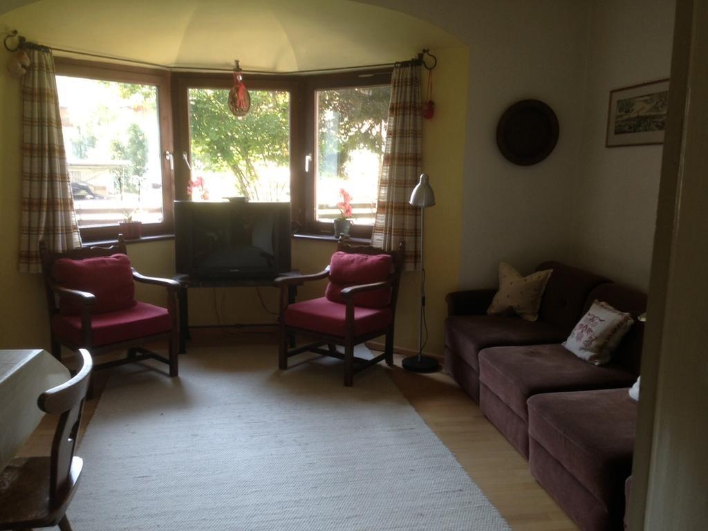 Apartamento Haus Riedl Seefeld in Tirol Habitación foto